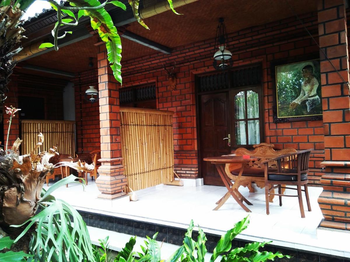 Yumi House Hotel Ubud  Exterior photo